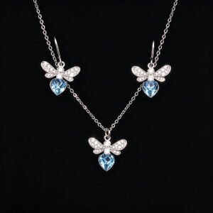 Wholesale bee jewelry set made of white gold plated copper with pink heart Swarovski element crystals from JuneJewelry.com.