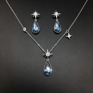 Wholesale star jewelry set made of white gold plated copper with clear Swarovski element teardrop crystals from JuneJewelry.com.