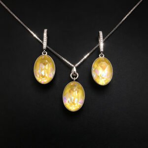 Wholesale oval jewelry set made of white gold plated copper with royal blue Swarovski element crystals from JuneJewelry.com.