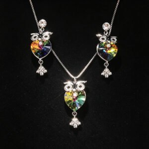 Wholesale owl jewelry set made of white gold plated copper with purple heart Swarovski element crystals from JuneJewelry.com.