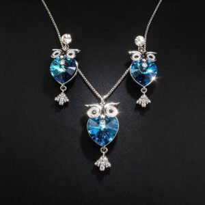 Wholesale owl jewelry set made of white gold plated copper with purple heart Swarovski element crystals from JuneJewelry.com.