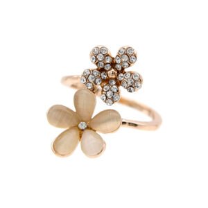 Wholesale dual floral ring in rose gold plated zinc alloy featuring one five-petal cat eye stone flower and one pave crystal flower from JuneJewelry.com.