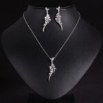 Niche wheat ear zircon tassel jewelry set wholesale featuring a sweeping marquise cubic zirconia wheat ear motif pendant necklace with matching drop earrings from junejewelry.com