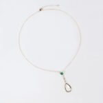 Niche teardrop shell pearl zircon jewelry set wholesale featuring a pear-shaped mother-of-pearl drop topped with a round green agate gem and crystal linear chain, paired with matching drop earrings from junejewelry.com