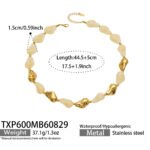 Chunky irregular resin nugget and gold plated molten metallic beaded necklace and bracelet set
