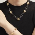 Stainless steel modern flower oval paperclip chain necklace and bracelet set image