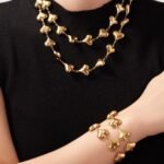 Stainless steel puffed heart link chain necklace and bracelet set model look