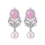 Vintage oval stone pearl drop earrings wholesale featuring an oval crackle gemstone surrounded by cubic zirconia halo, filigree chandelier dangles, and a freshwater pearl drop from junejewelry.com