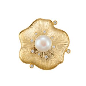 Vintage brushed gold pearl flower brooch wholesale featuring a textured wire-brushed gold flower petal design, central white pearl, and embedded cubic zirconia accents from junejewelry.com