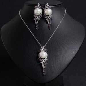 Niche pearl crystal vine jewelry set wholesale featuring a lustrous synthetic pearl encircled by an asymmetric marquise crystal vine motif with matching drop earrings from junejewelry.com