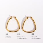 Wholesale modern curved teardrop open hoop earrings with genuine 18K gold and white gold plating on copper
