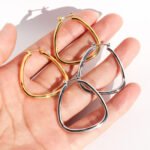 Wholesale modern curved teardrop open hoop earrings with genuine 18K gold and white gold plating on copper