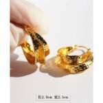 Wholesale vintage textured hammered double hoop earrings with genuine 18K gold plating on copper