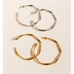 Wholesale large twisted wave hoop earrings with genuine 18K gold and white gold plating on copper