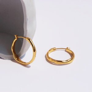 Wholesale irregular wave wavy hoop earrings with genuine 18K gold and white gold plating on copper