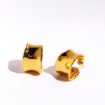 Wholesale modern wide curved open C hoop earrings with genuine 18K gold and white gold plating on copper