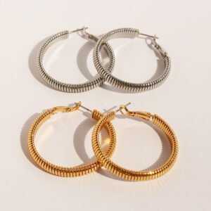 Wholesale modern textured ribbed coil hoop earrings with genuine 18K gold and white gold plating on copper