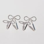 Wholesale twisted rope bow knot stud earrings with genuine 18K gold and white gold plating on copper