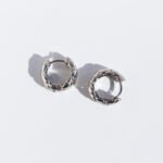 Wholesale classic French quilted lattice pattern huggie hoop earrings with genuine 18K gold and white gold plating on copper