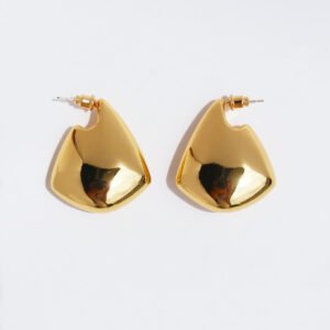 Wholesale chunky geometric curved drop statement earrings with genuine 18K gold plating on copper