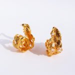 Wholesale sculptural feather cubic zirconia C-shape earrings with genuine 18K gold and white gold plating on copper