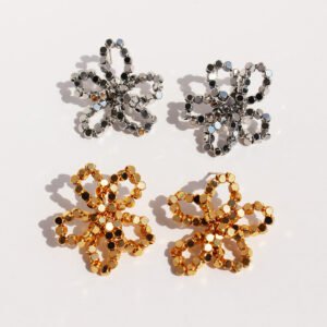 Wholesale modern beaded disc cutout floral stud earrings with genuine 18K gold and white gold plating on copper